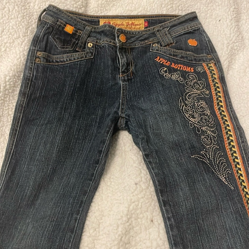 Apple Bottom Jeans (no boots with the fur).